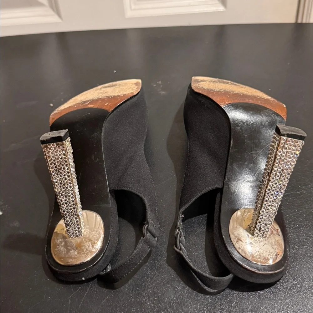 Stuart Weitzman Black satin and Silver rhinestone Embellished Heels size 9 b